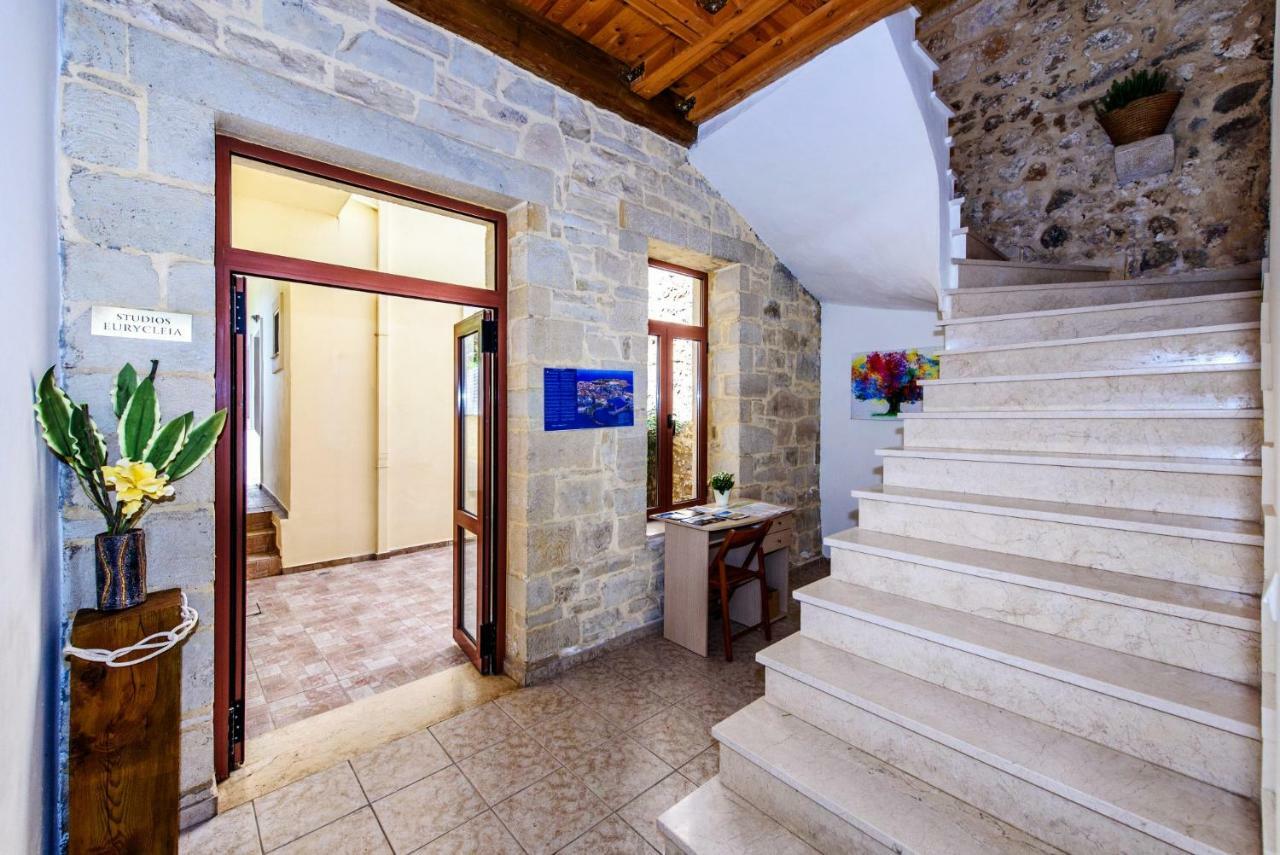 Eurycleia Studios Rethymno  ภายนอก รูปภาพ